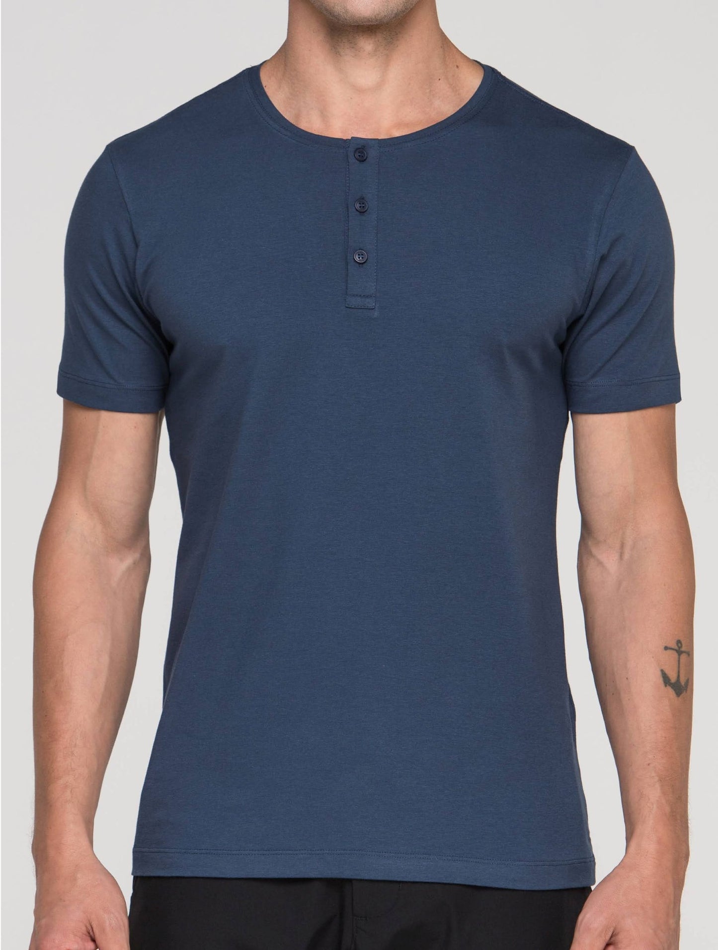 Camiseta Henley de Algodão Egípcio - Luxor