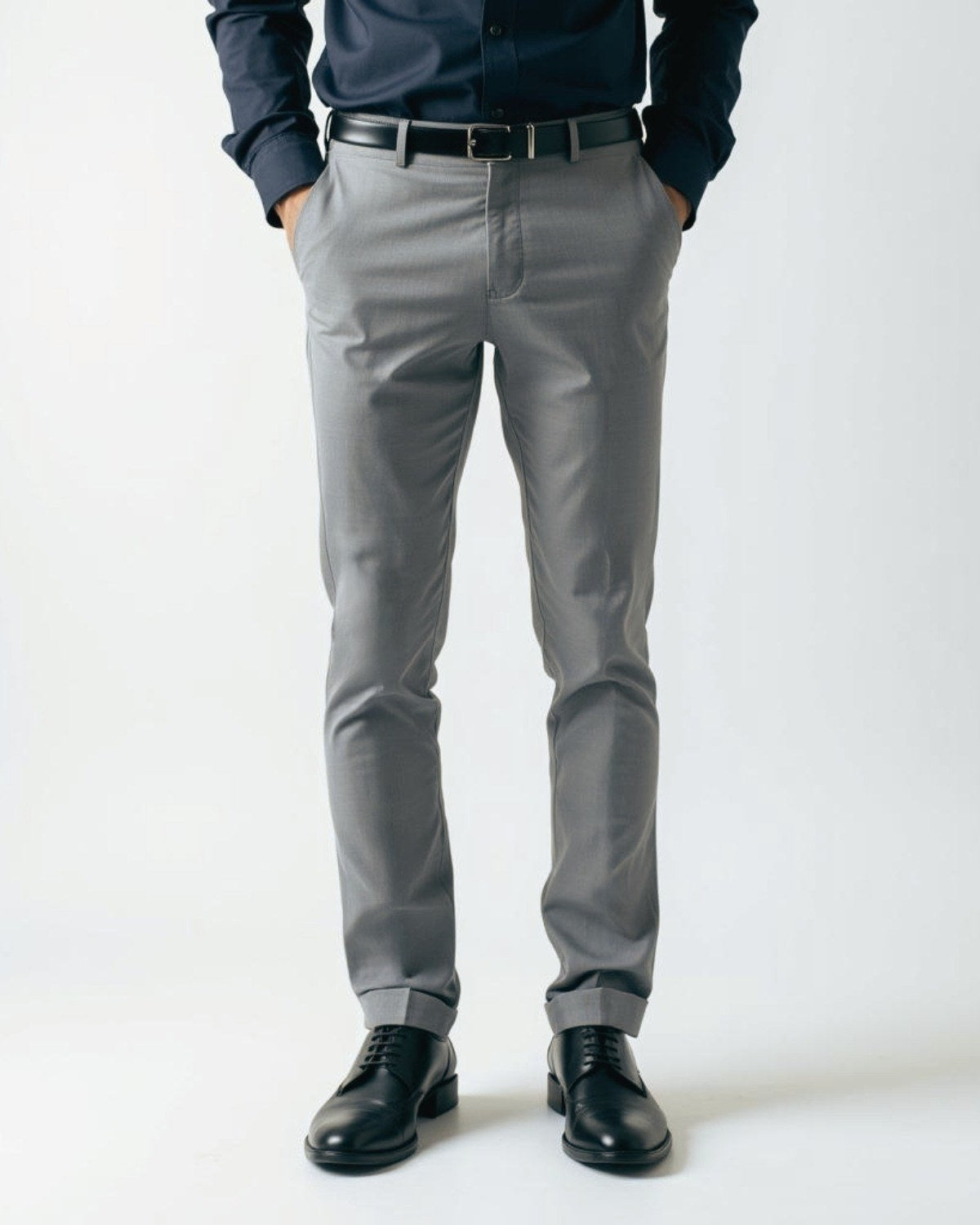 Calça de Alfaiataria SlimFit em Sarja e Elastano - Regent