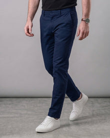 Calça de Alfaiataria em Sarja Premium - Regent One