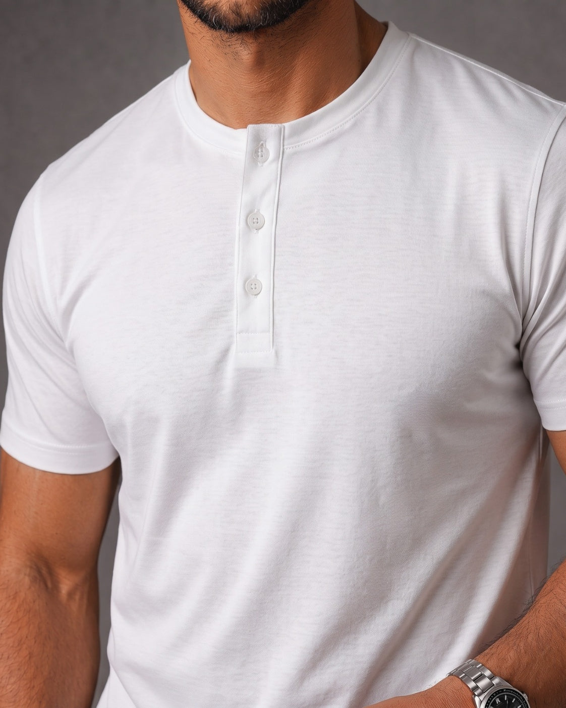 Kit 2x Camiseta Henley de Algodão Egípcio Luxor - R$ 161,00 cada
