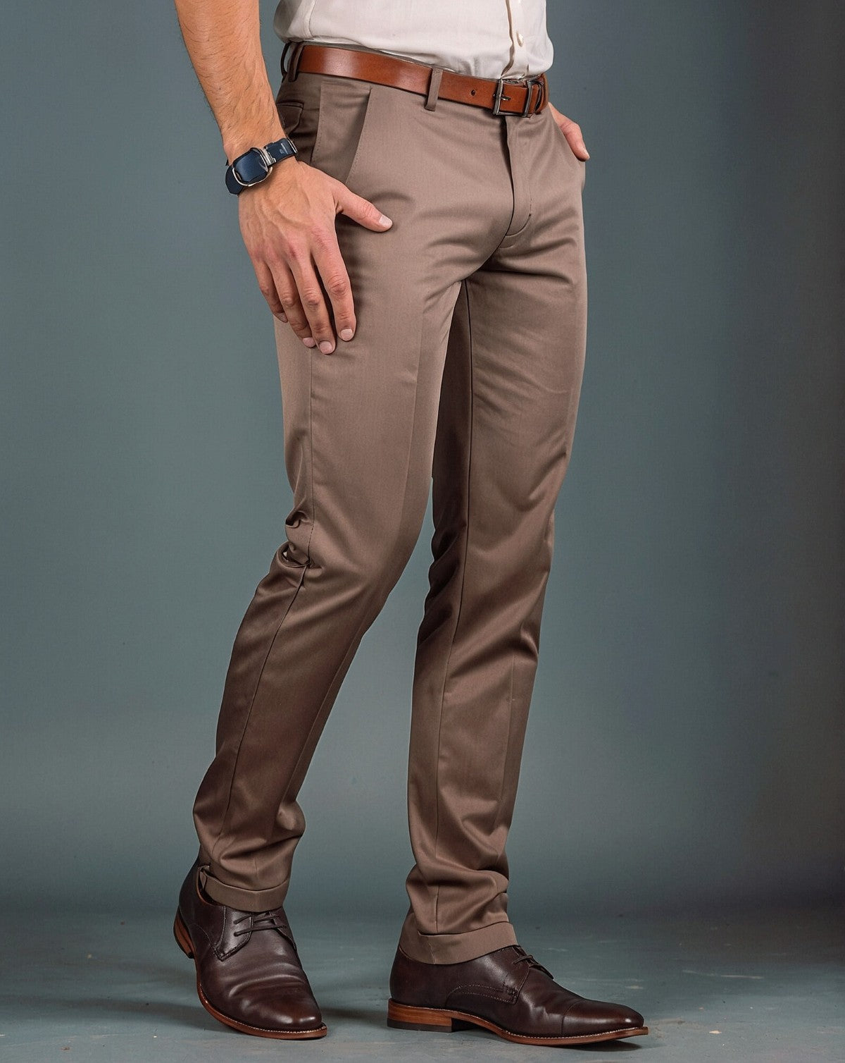 Calça de Alfaiataria SlimFit de Sarja Premium e Elastano - Regent