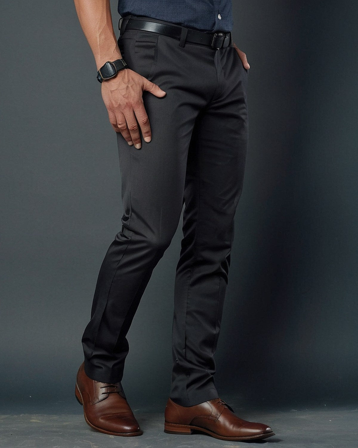 Calça de Alfaiataria SlimFit em Sarja e Elastano - Regent